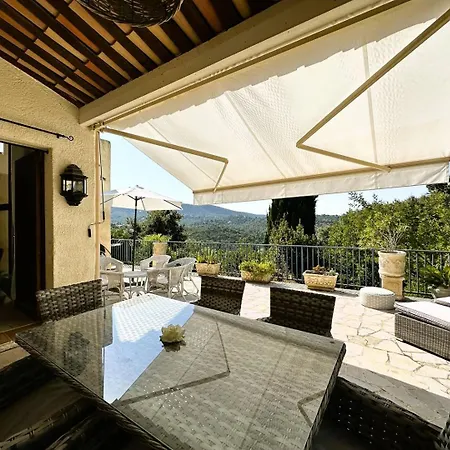 Le Langoustier Pour 6 Personnes Avec Piscine A 拉隆德莱丝莫里斯